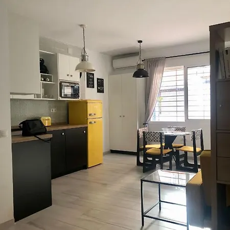 Holidays2malaga Estudio Union Recien Reformado Con Wifi Gratuito Apartment Malaga