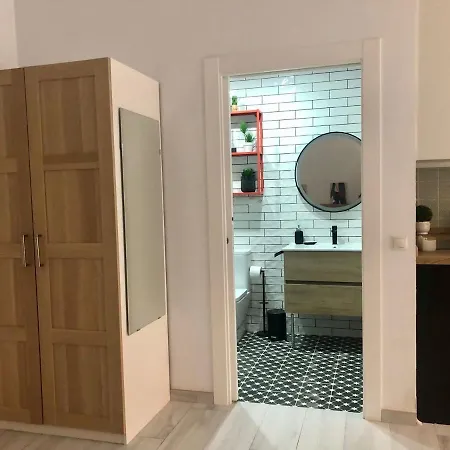 Holidays2malaga Estudio Union Recien Reformado Con Wifi Gratuito Apartament